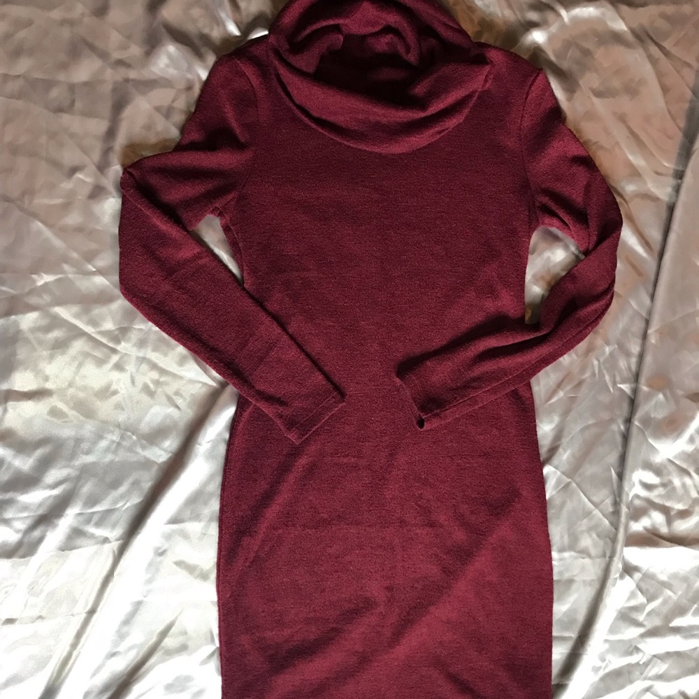 Cowl neck dress! Never been worn!!